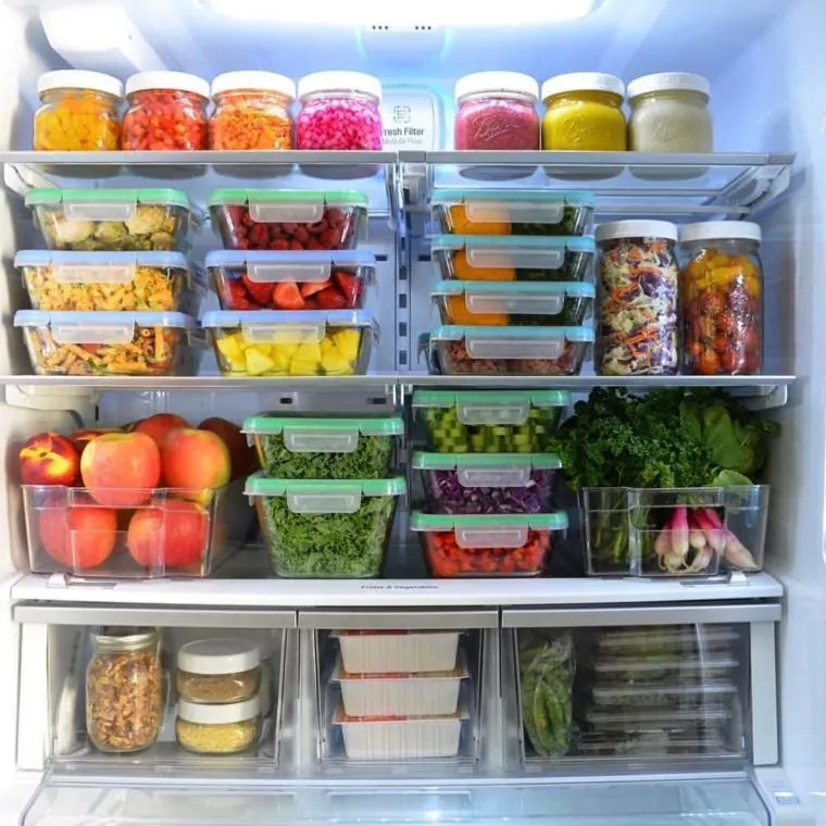 organized fridge
