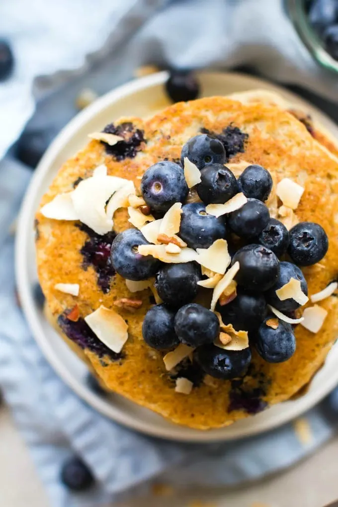 Fluffy Blueberry Pancakes