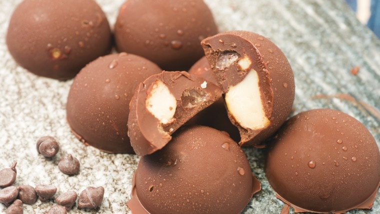 Chocolate-Covered Macadamia Nut Fat Bombs