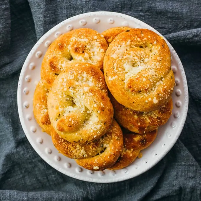 Garlic Knots