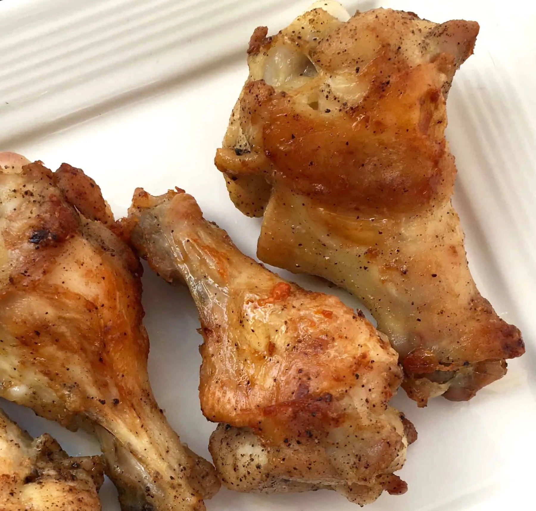 Crispy Keto Lemon Pepper Wings