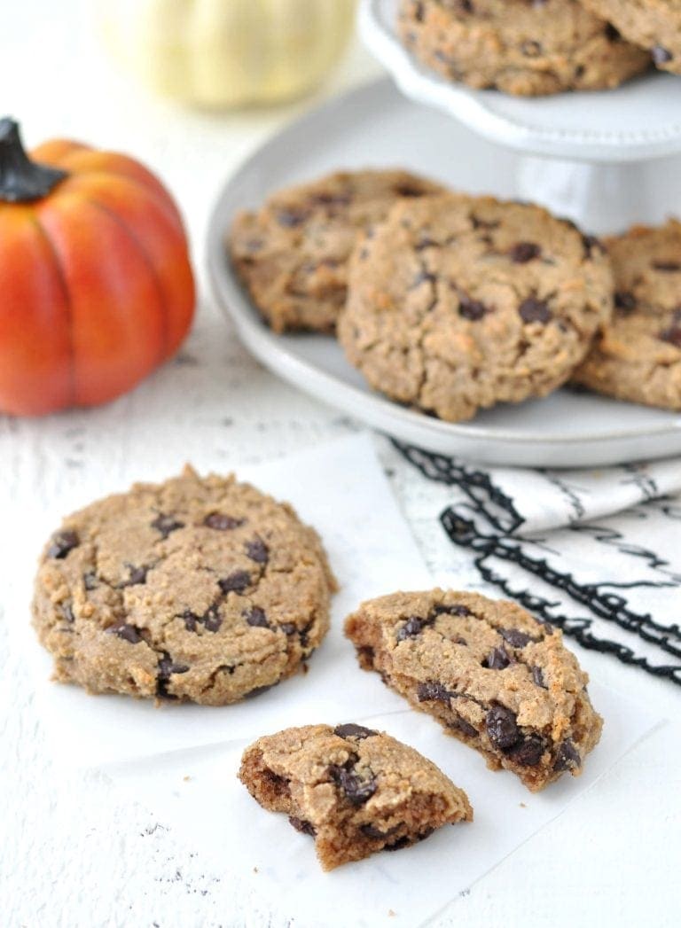 Pumpkin Spice Chocolate Chip Cookies