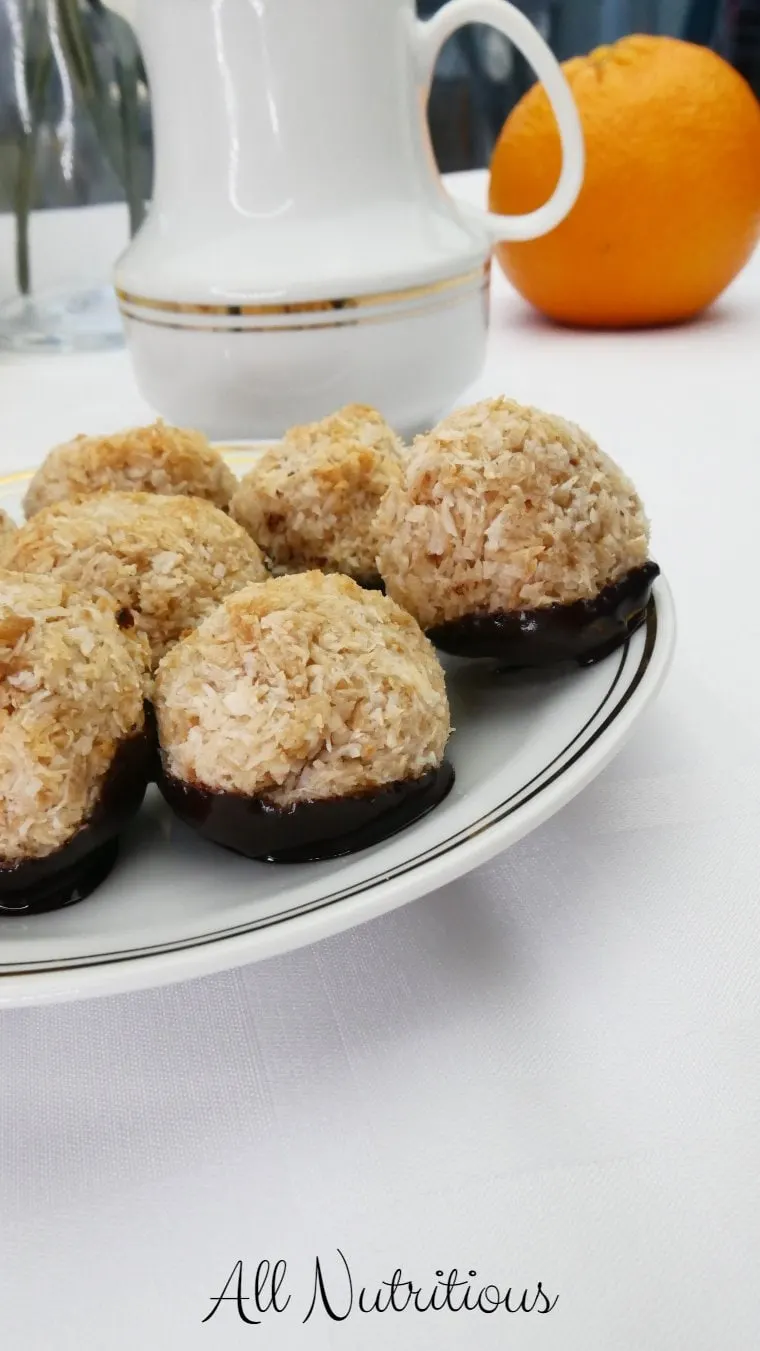 Keto Shredded Coconut Cookies