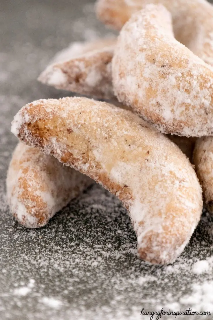Vanilla Crescent Cookies
