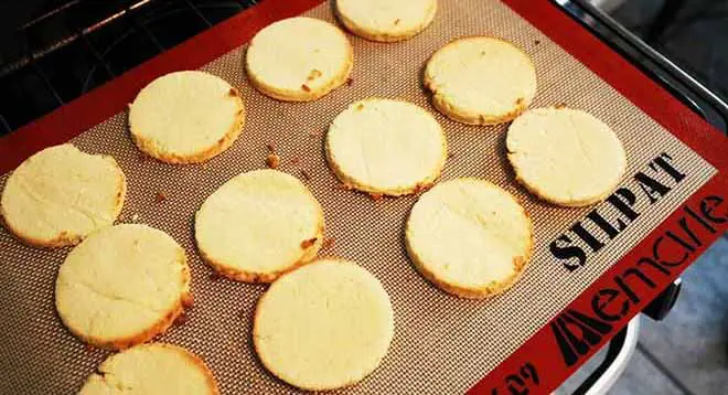 Coconut Flour Cookies