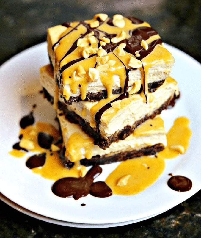 Snickers Cheesecake Bars