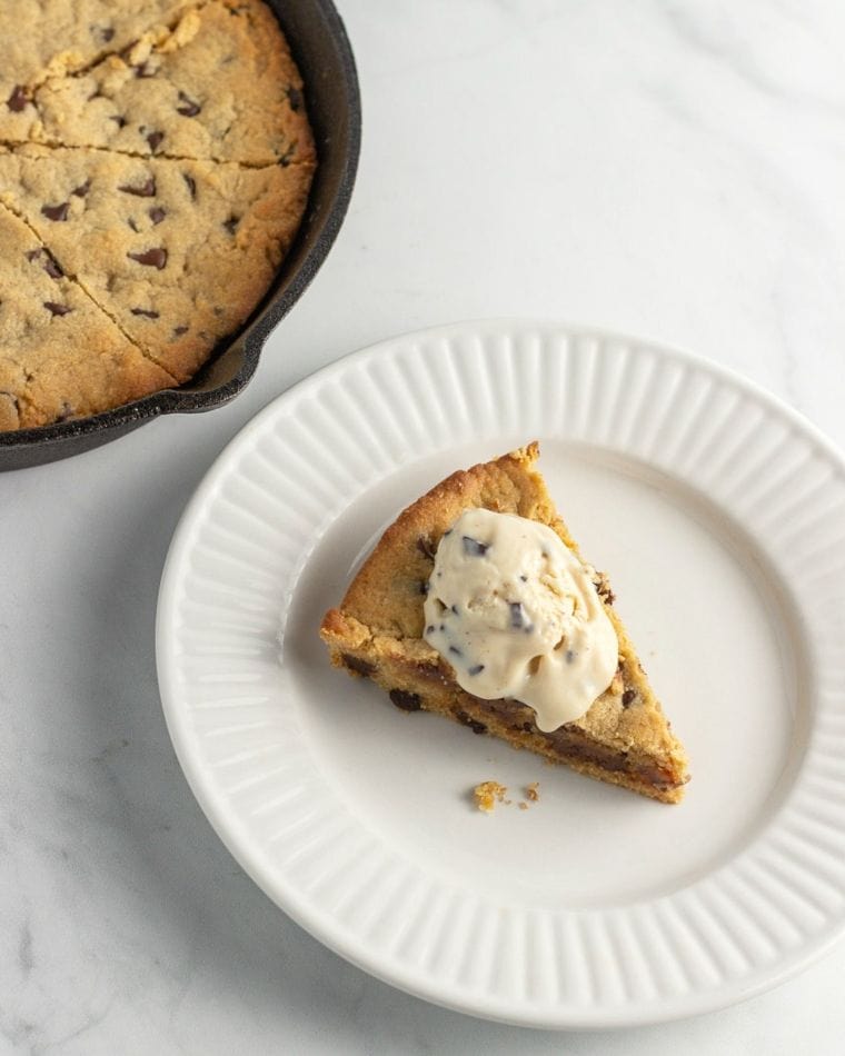 Peanut Butter Chocolate Chip Skillet Cookie