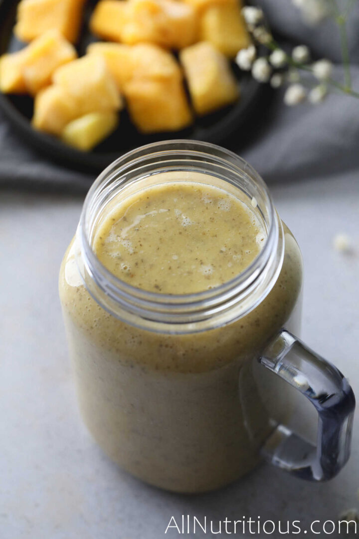 mango smoothie