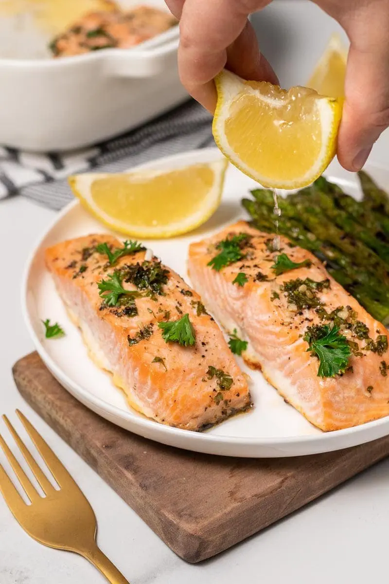 Salmon with Garlic Butter