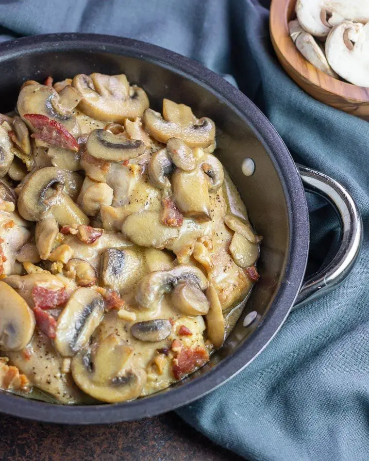 Chicken with Bacon Mushroom Gravy