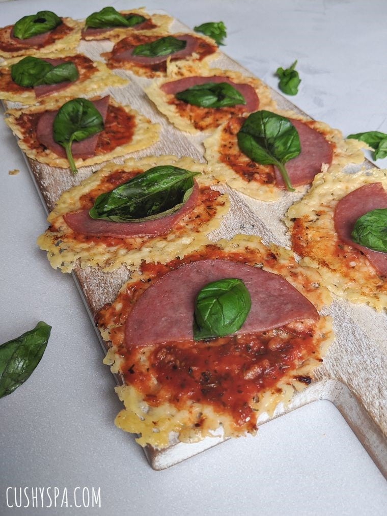 mini keto pizza bites