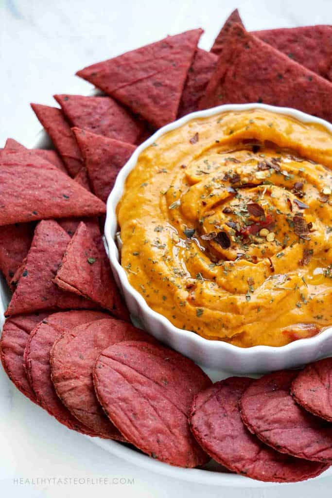 Beet Crackers With Flax Seeds