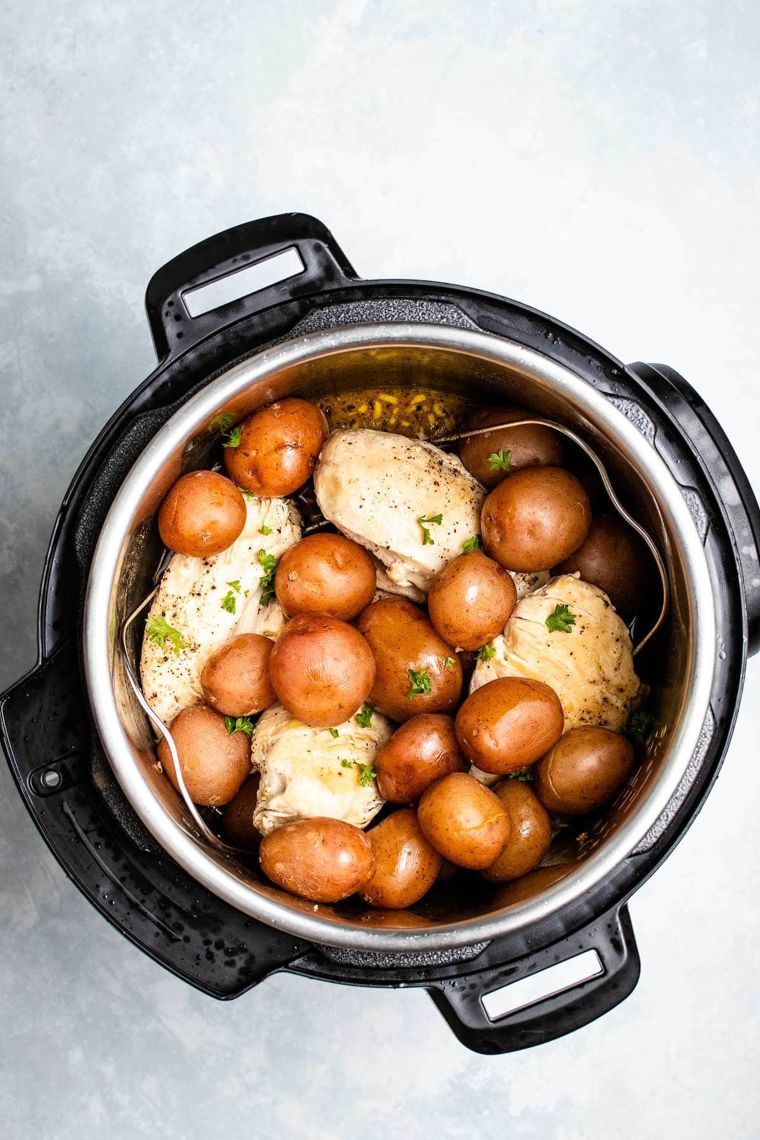 Lemon Garlic Instant Pot Chicken & Potatoes