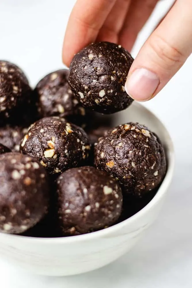 No-Bake Brownie Bites