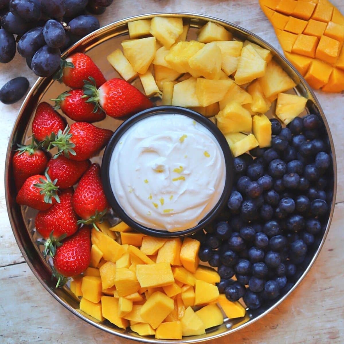 Honey Yogurt Fruit Dip