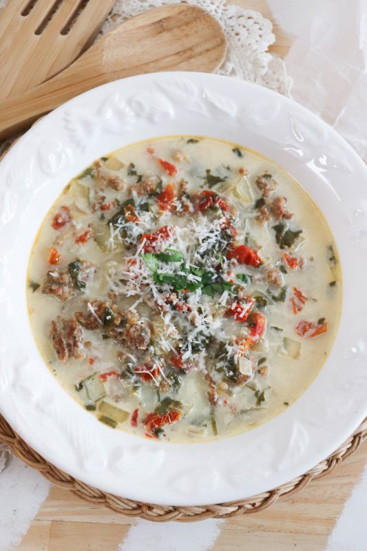 Keto Tuscan Soup