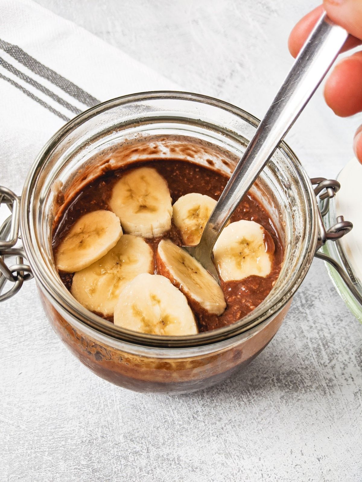 Chocolate Protein Overnight Oats