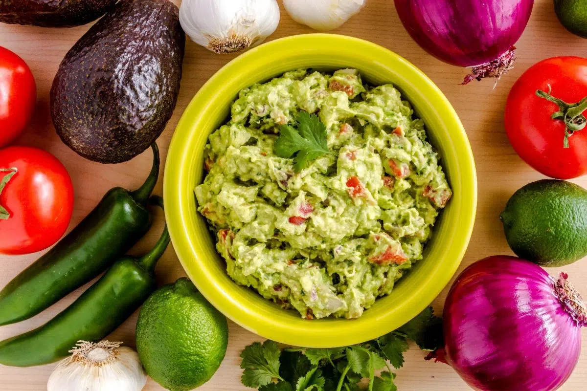 Guacamole and Veggies