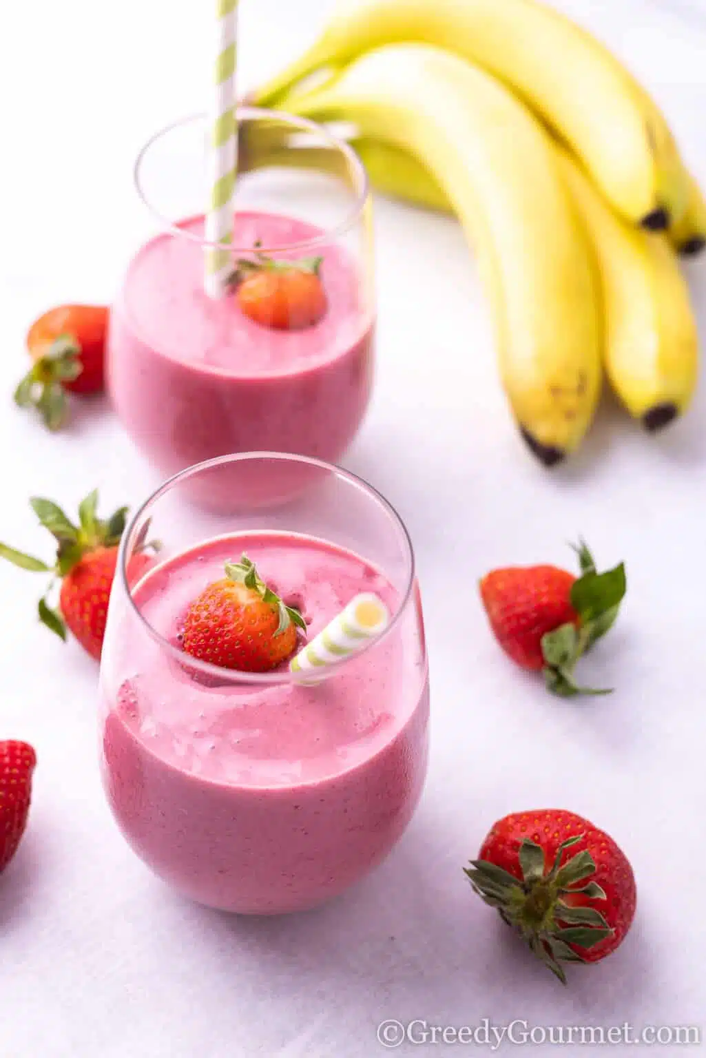 strawberry blackberry banana smoothie