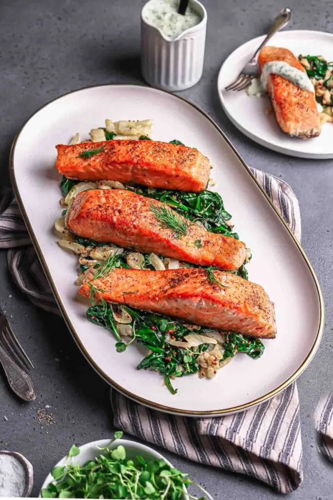 pan seared salmon with spinach