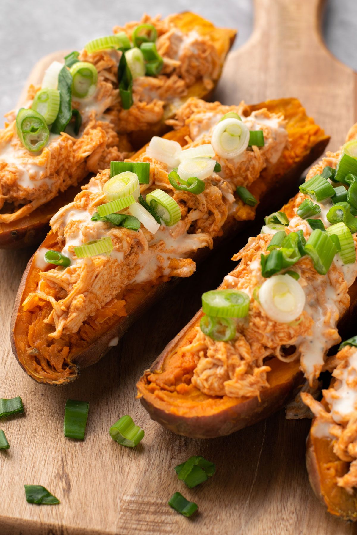 buffalo chicken stuffed potatoes