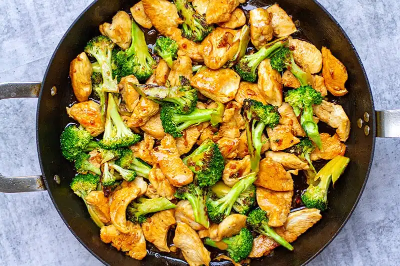 chicken and broccoli stir fry