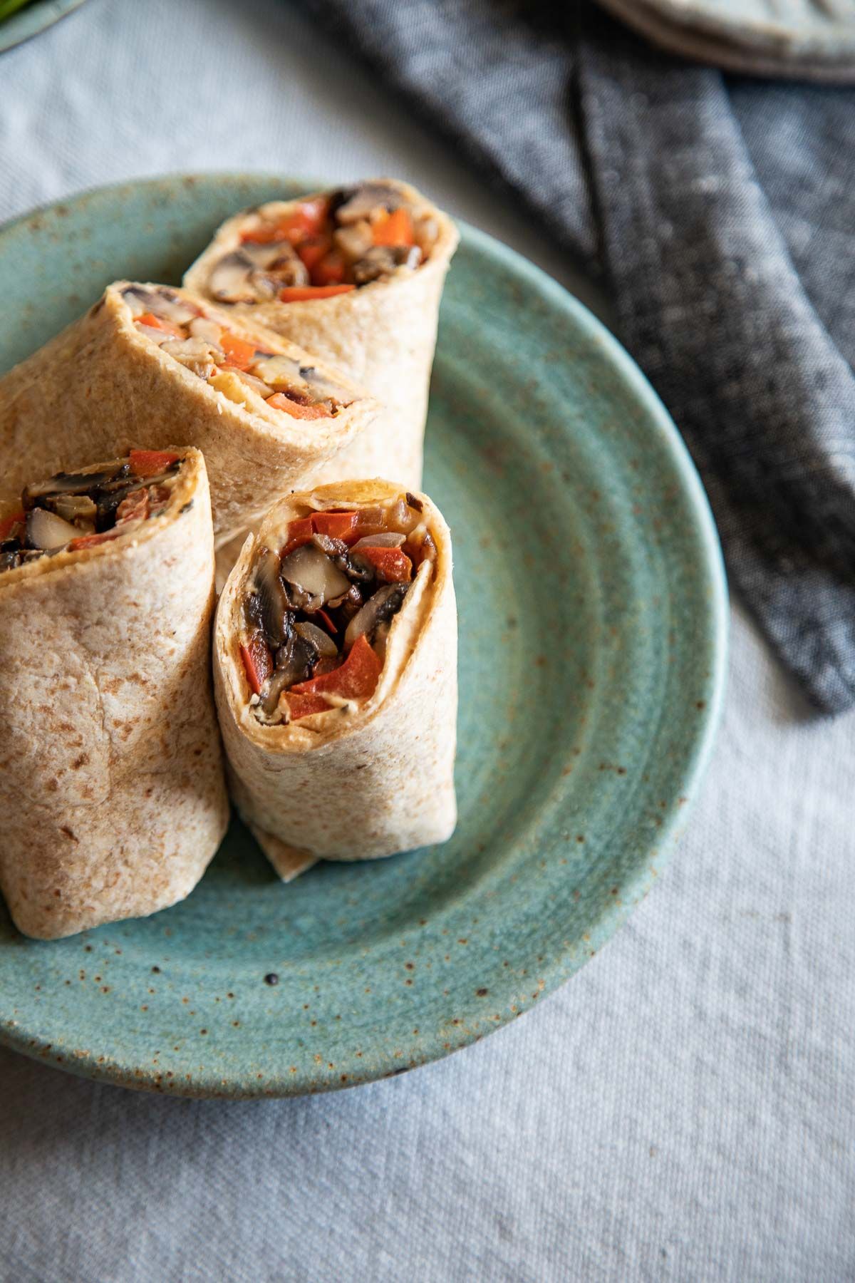 hummus vegan wrap