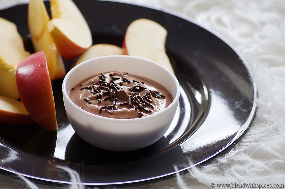 chocolate Greek yogurt dip