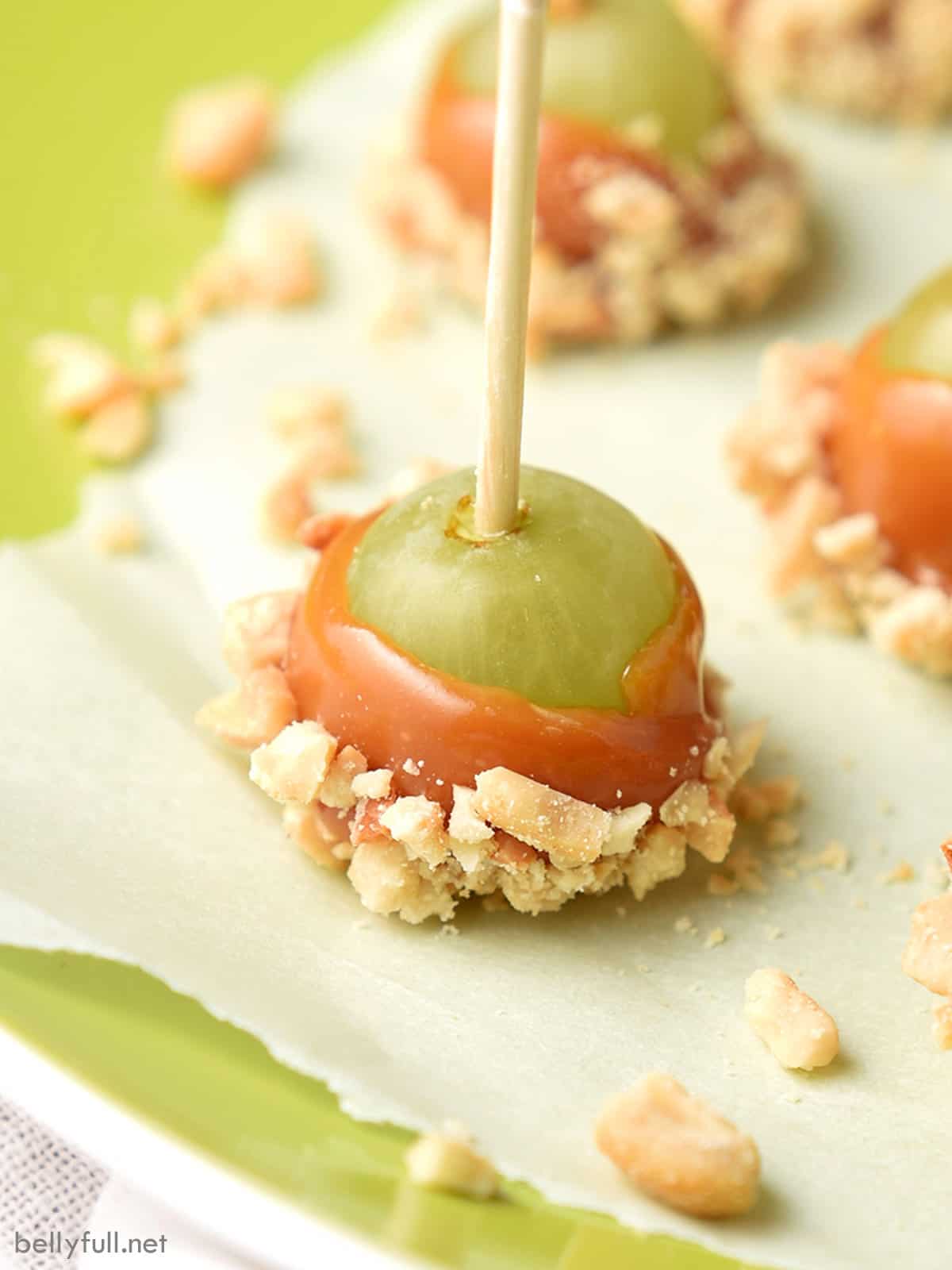 caramel apple grapes