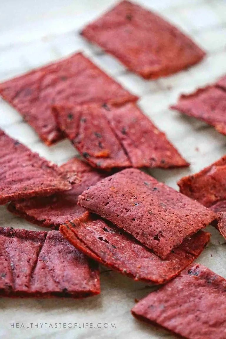 beet crackers