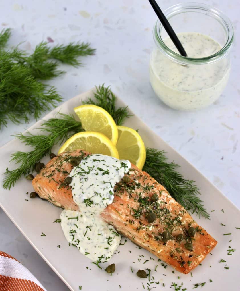 baked salmon with creamy dill sauce