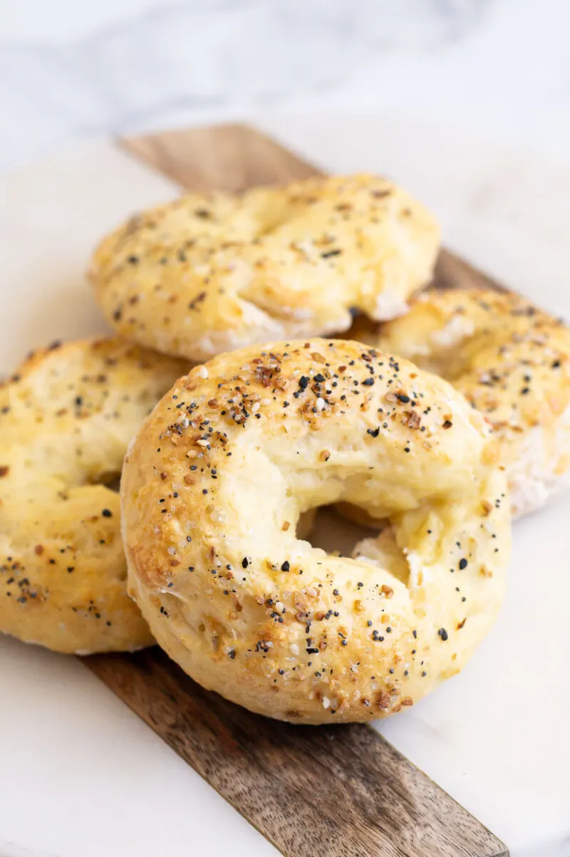 protein bagels with cottage cheese