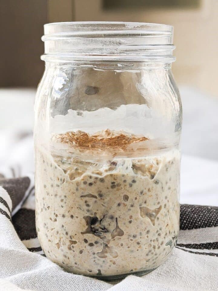 cinnamon protein overnight oats