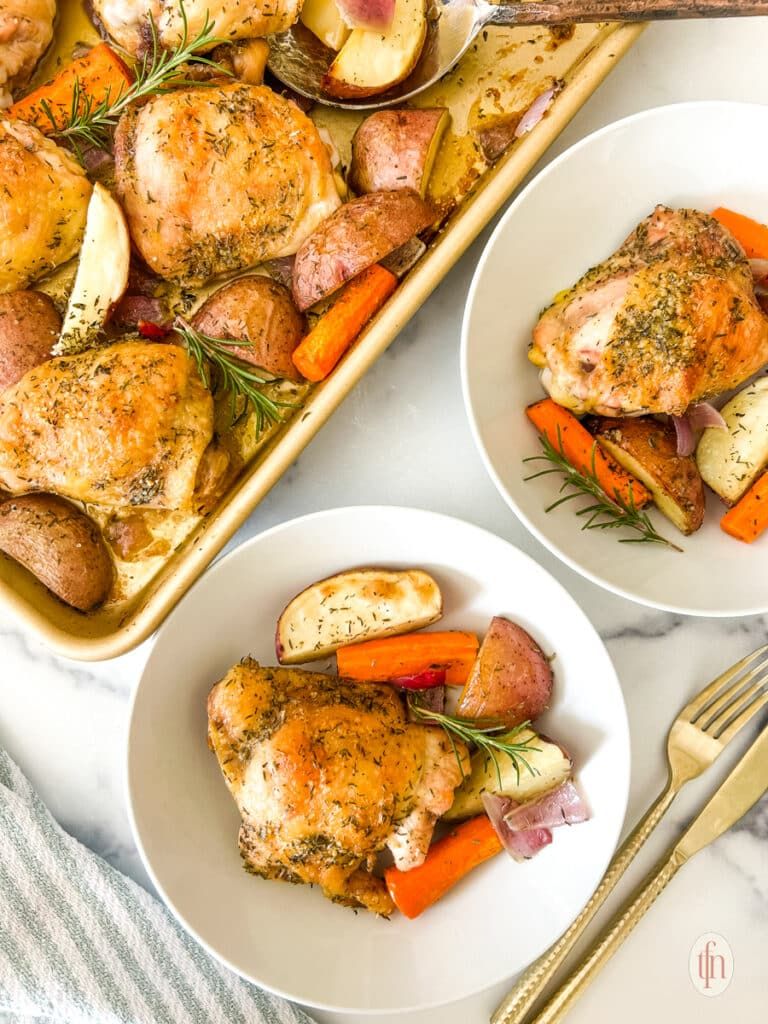 sheet pan chicken thighs with veggies