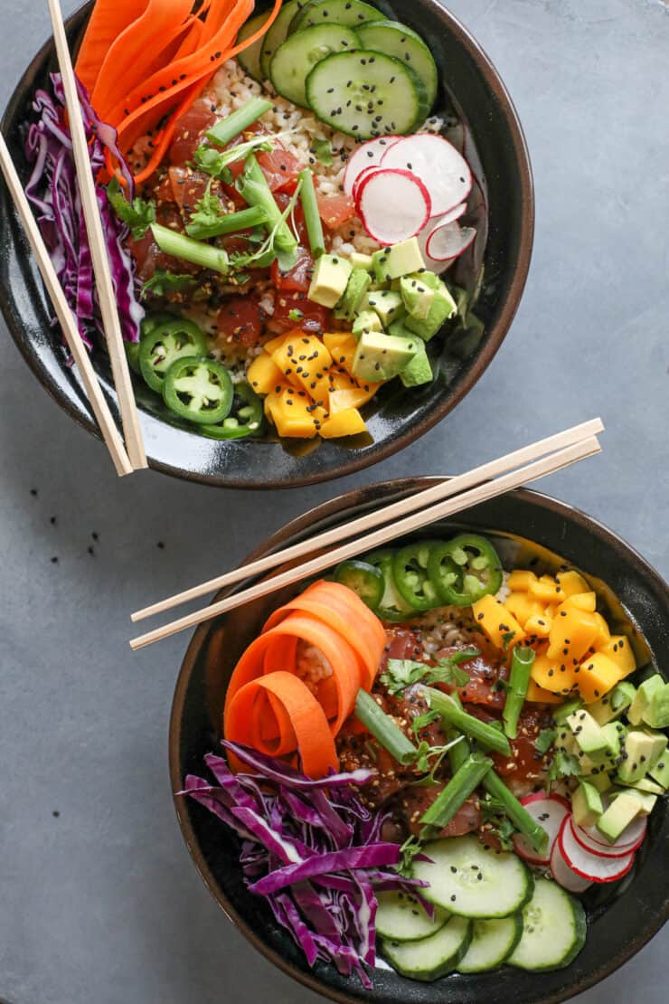 spicy tuna poke bowls