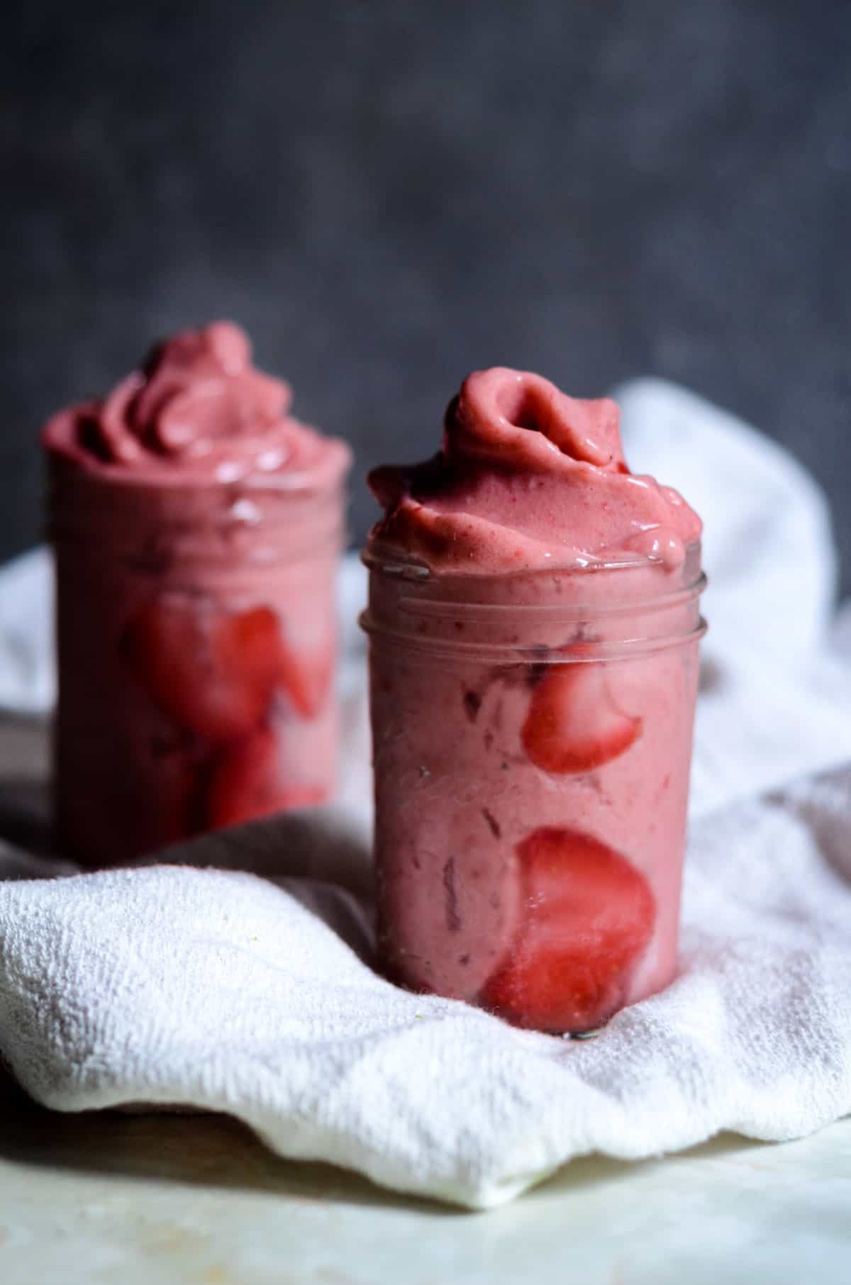 strawberry banana smoothie