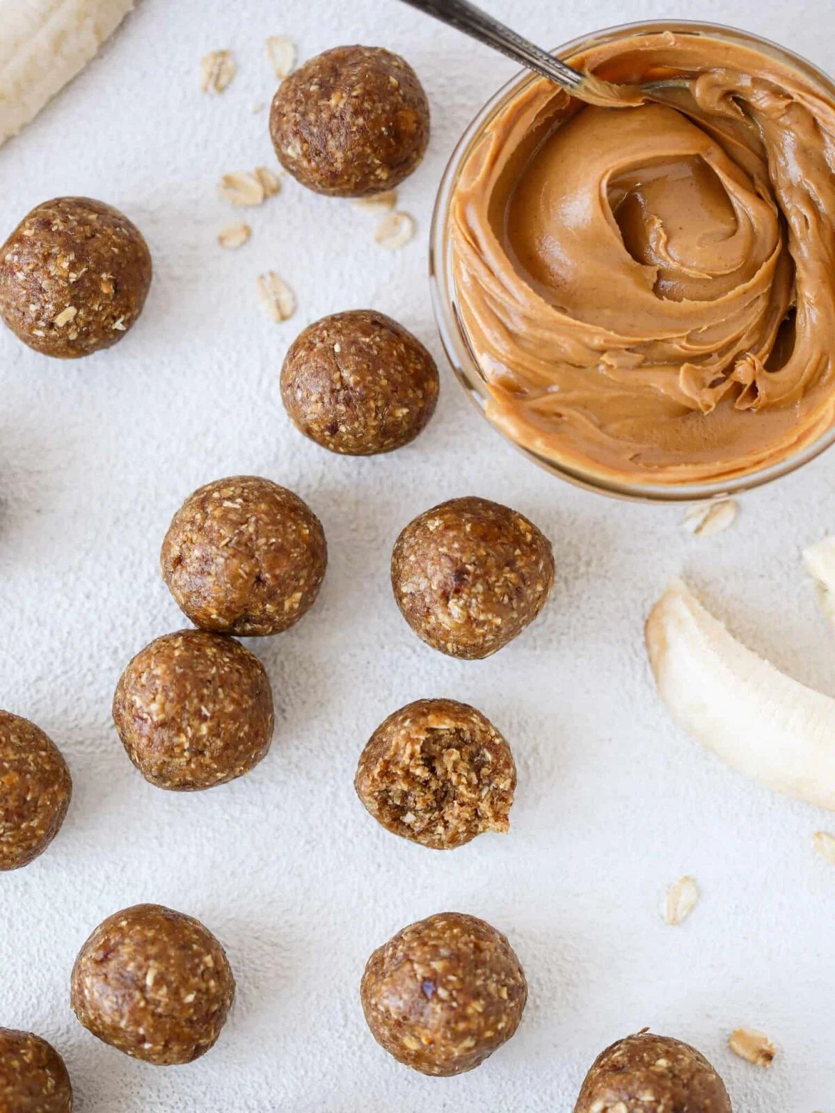 Peanut Butter Banana Energy Bites