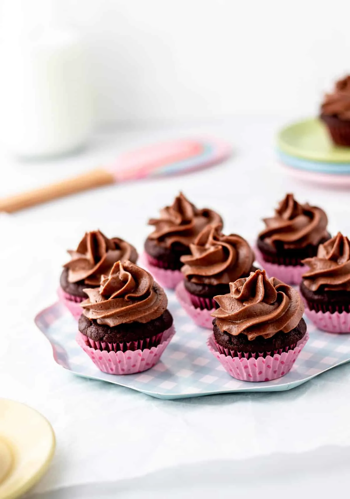  Mini Chocolate Cupcakes