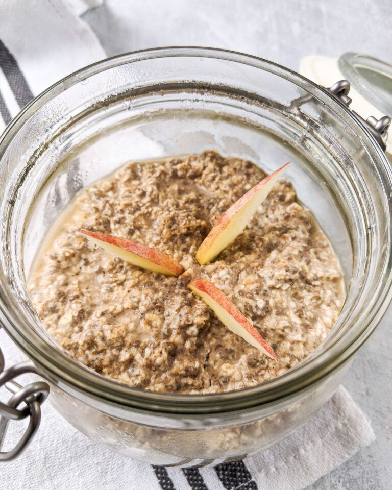  Apple Cinnamon Overnight Oats