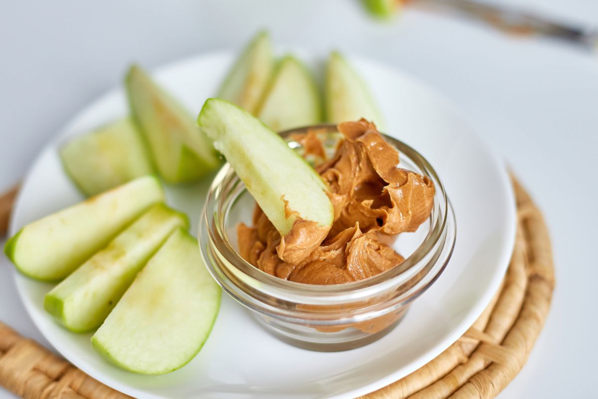 apples with dip
