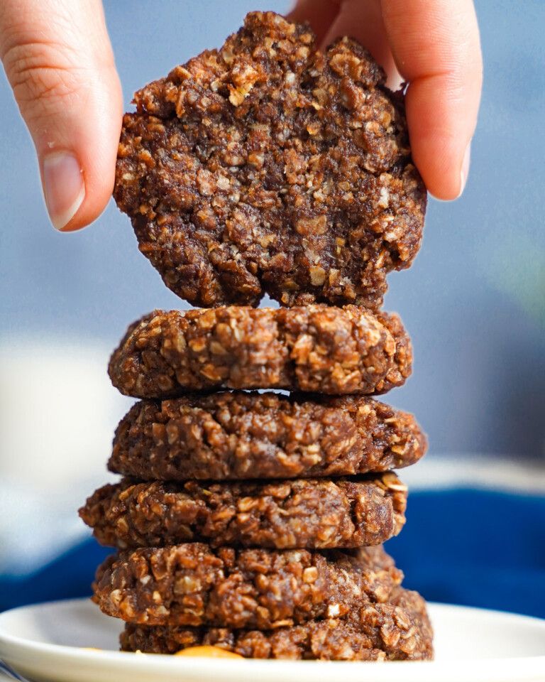  No-Bake Protein Cookies