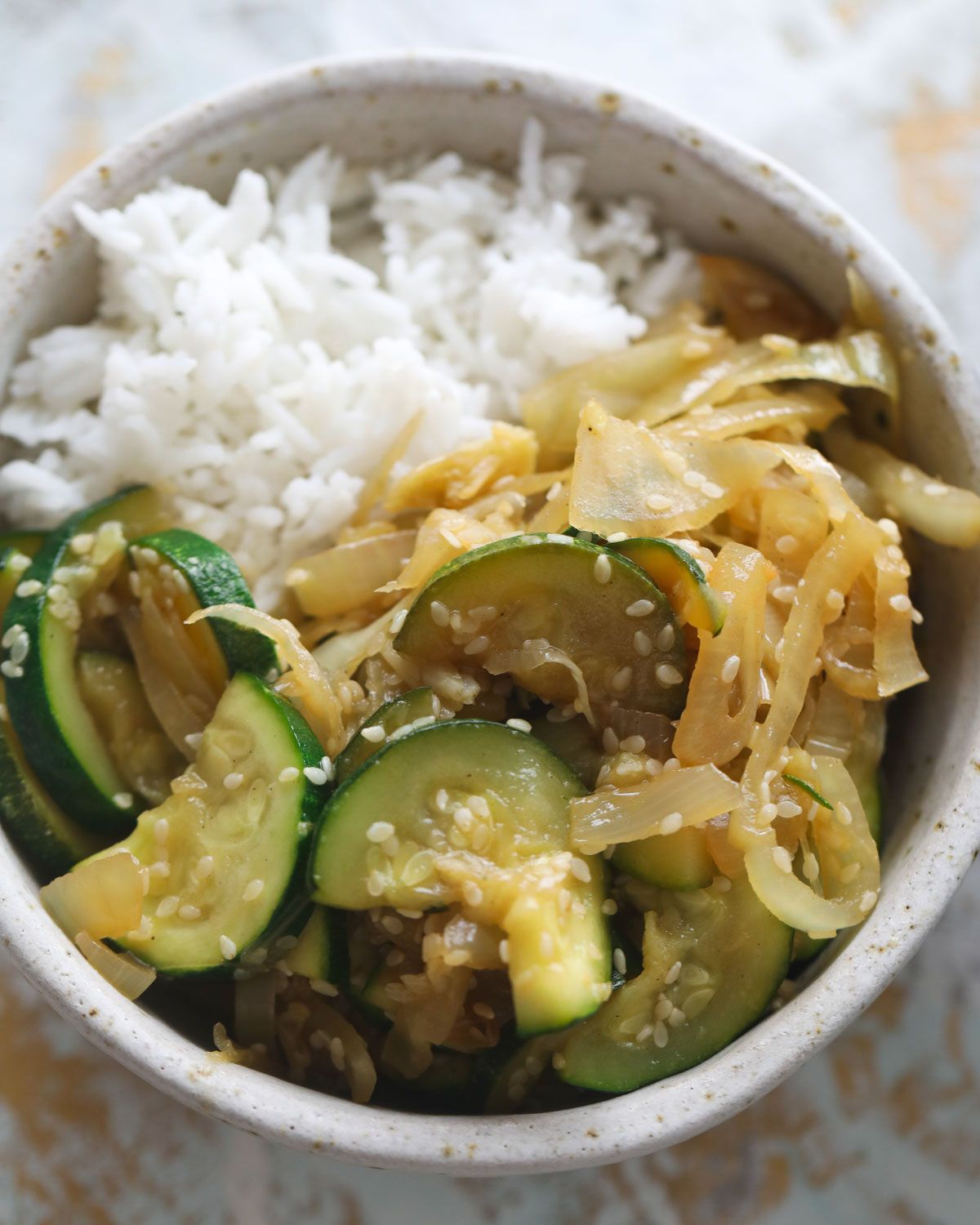 Zucchini Stir Fry with Garlic and Sesame Seeds