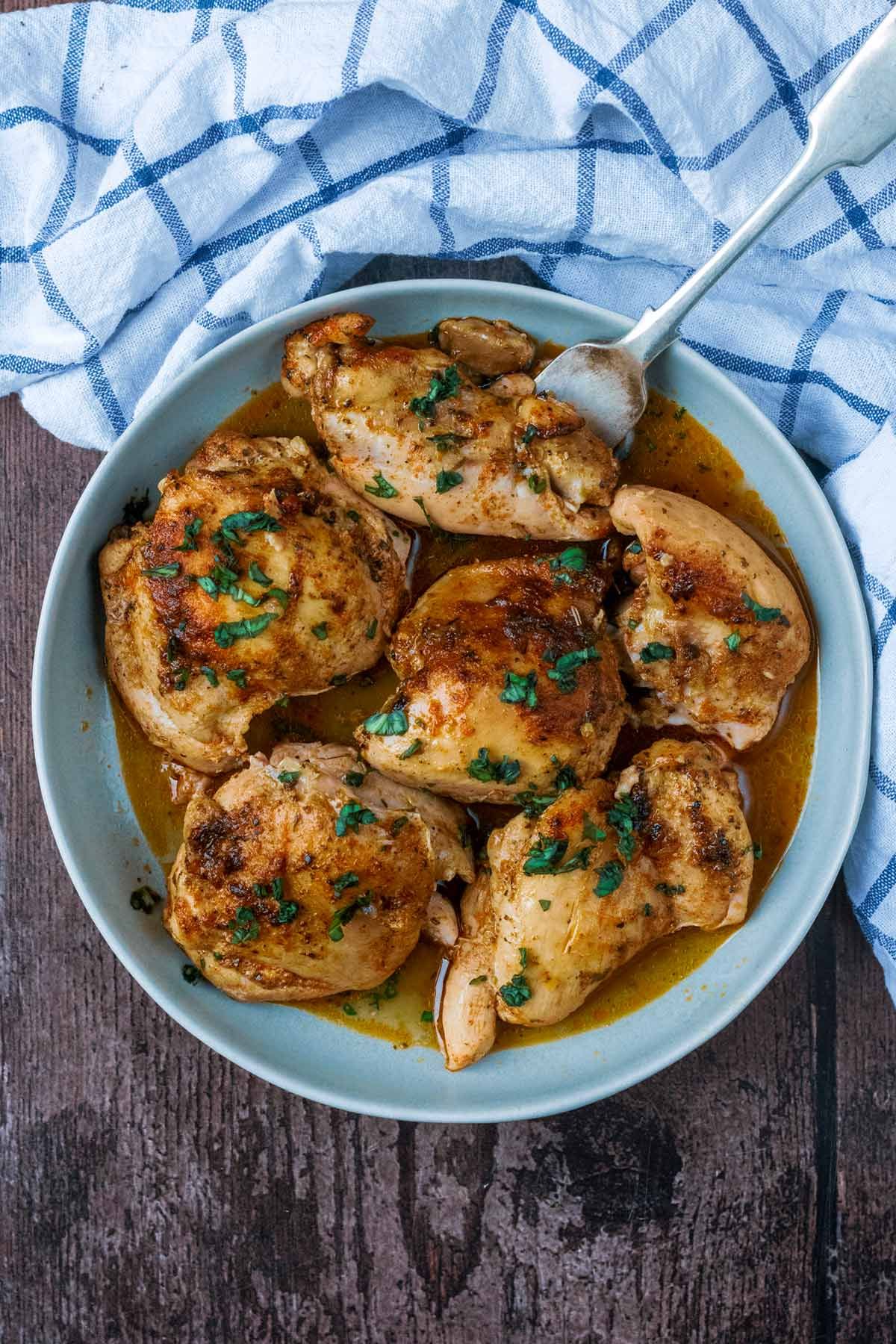Slow Cooker Chicken Thighs