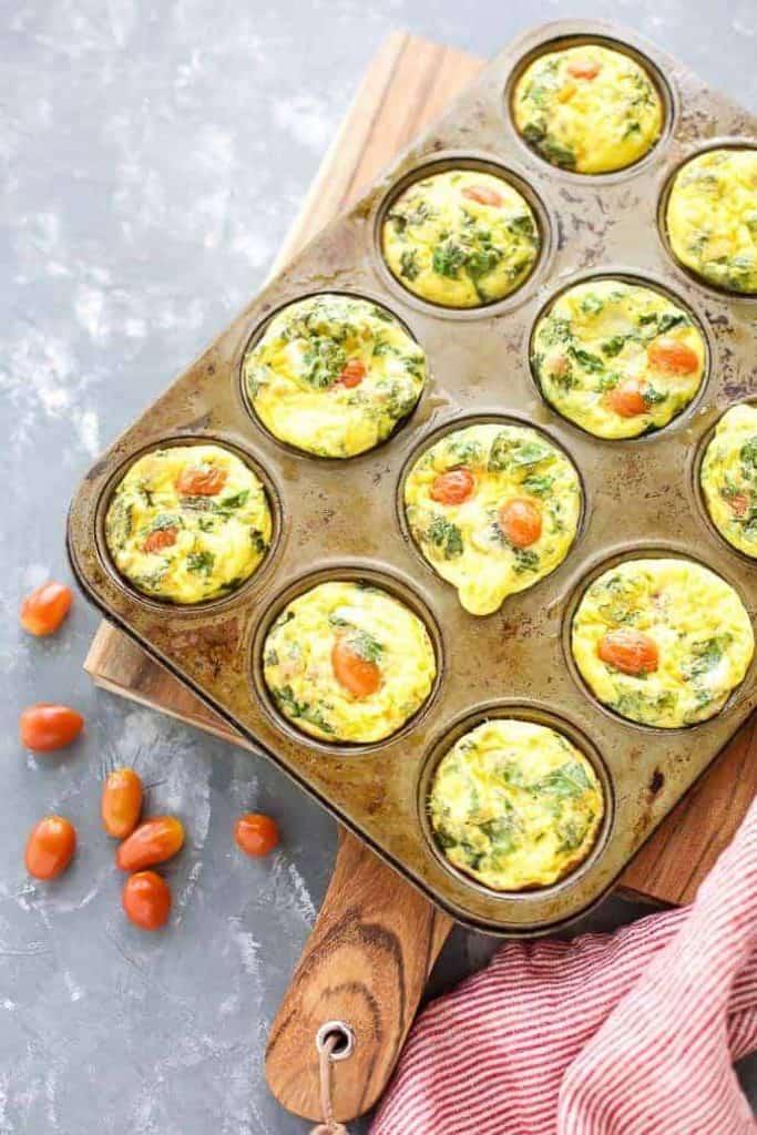 Quiche Cups with Tomato and Prosciutto