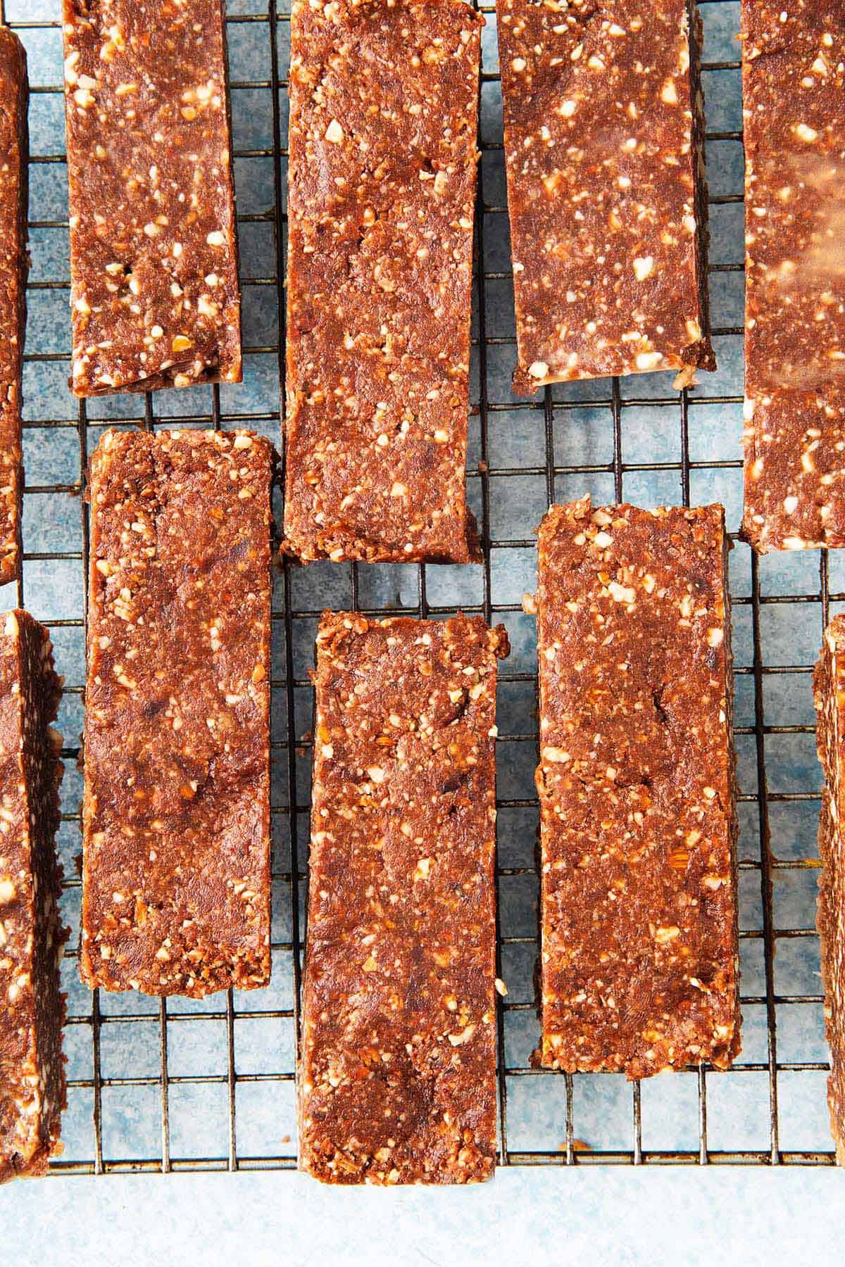 date bars