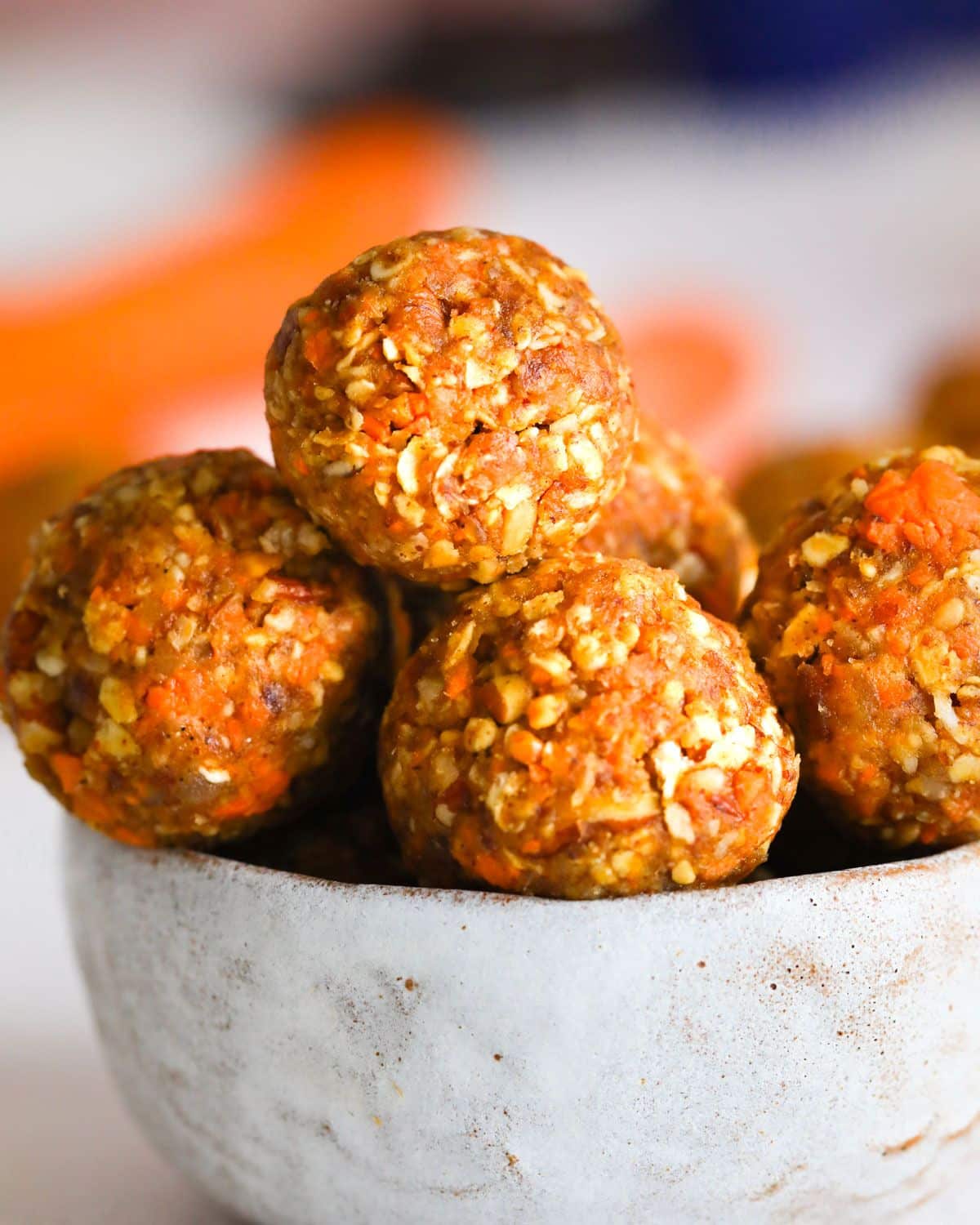 Carrot Cake Energy Bites