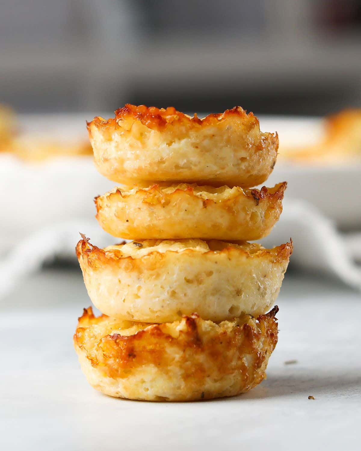 Cheesy Cauliflower Bites