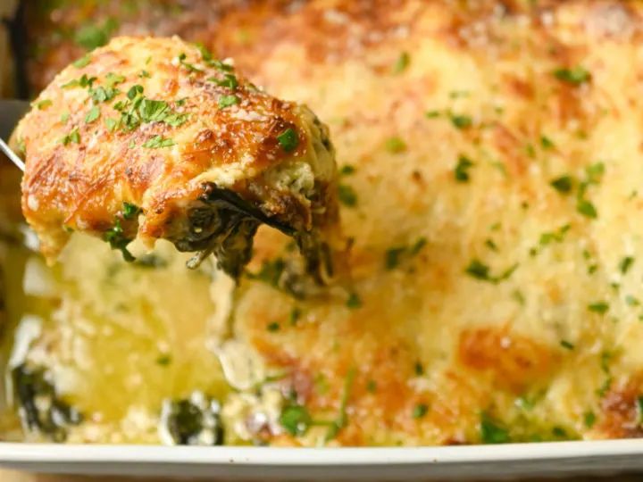 21. Keto Creamy Spinach Chicken Casserole