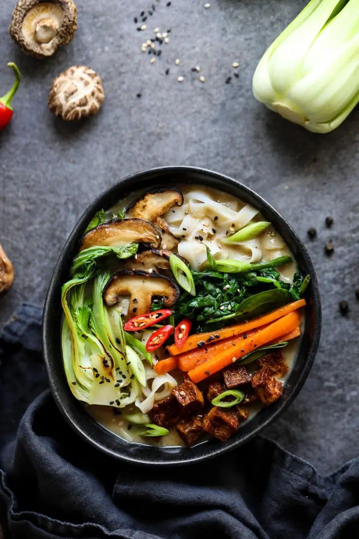 25. Vegan Ramen with Rice Noodles, Tofu, and Vegetables