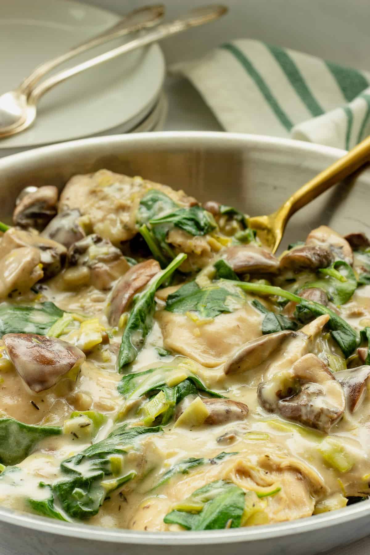 Chicken with Spinach and Mushrooms